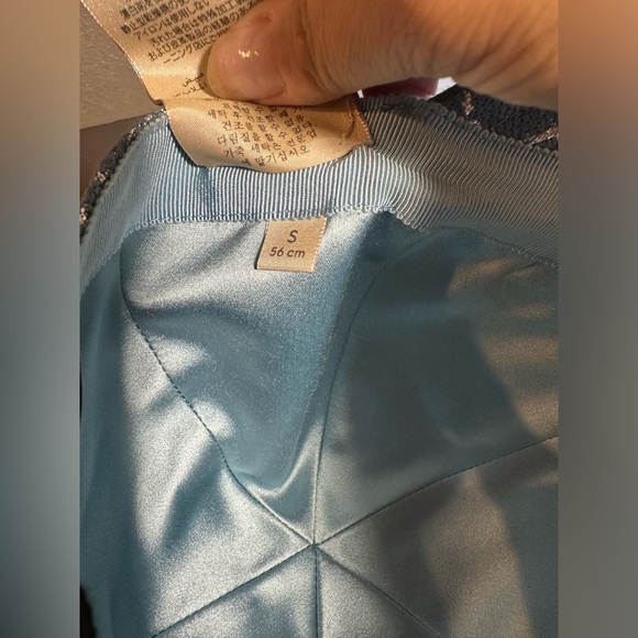 Gucci GG silver sparkly size S 56 cm NWT Authentic - Picture 12 of 13